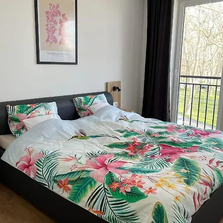 Apartament In The 2 *