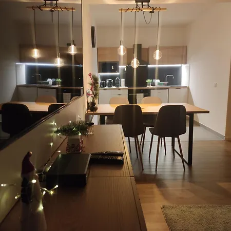 Apartment In The 2 *