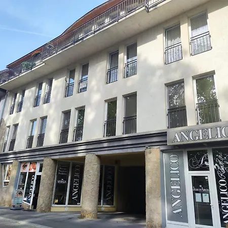 Appartement In The 2 Sopron