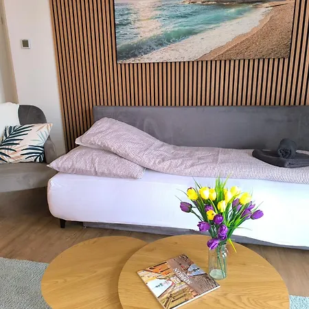 In The 2 Apartmán *